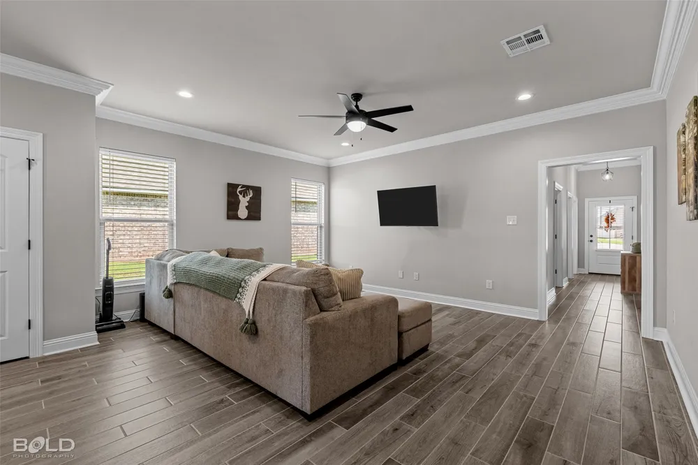 784 Crozier Drive Bossier City, LA 71111
