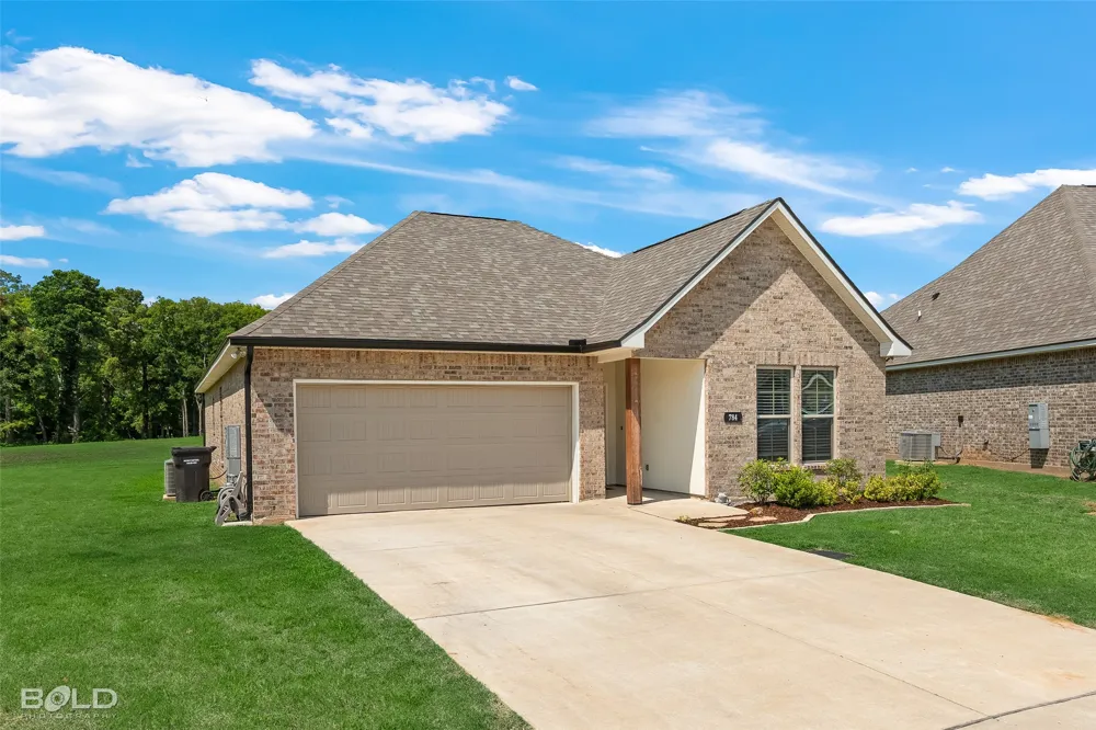 784 Crozier Drive Bossier City, LA 71111