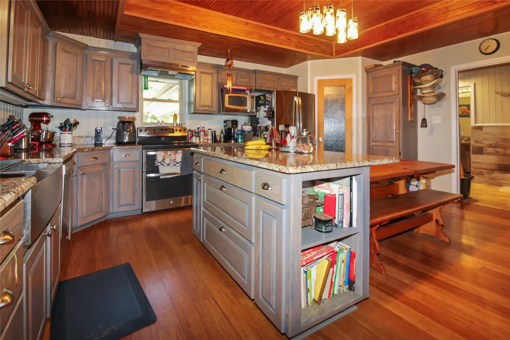 1001 Sandy Ridge Road Scurry, TX 75158