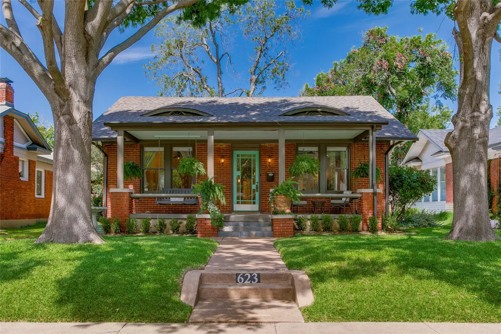 623 Montclair Avenue Dallas, TX 75208
