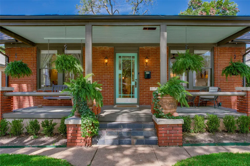 623 Montclair Avenue Dallas, TX 75208