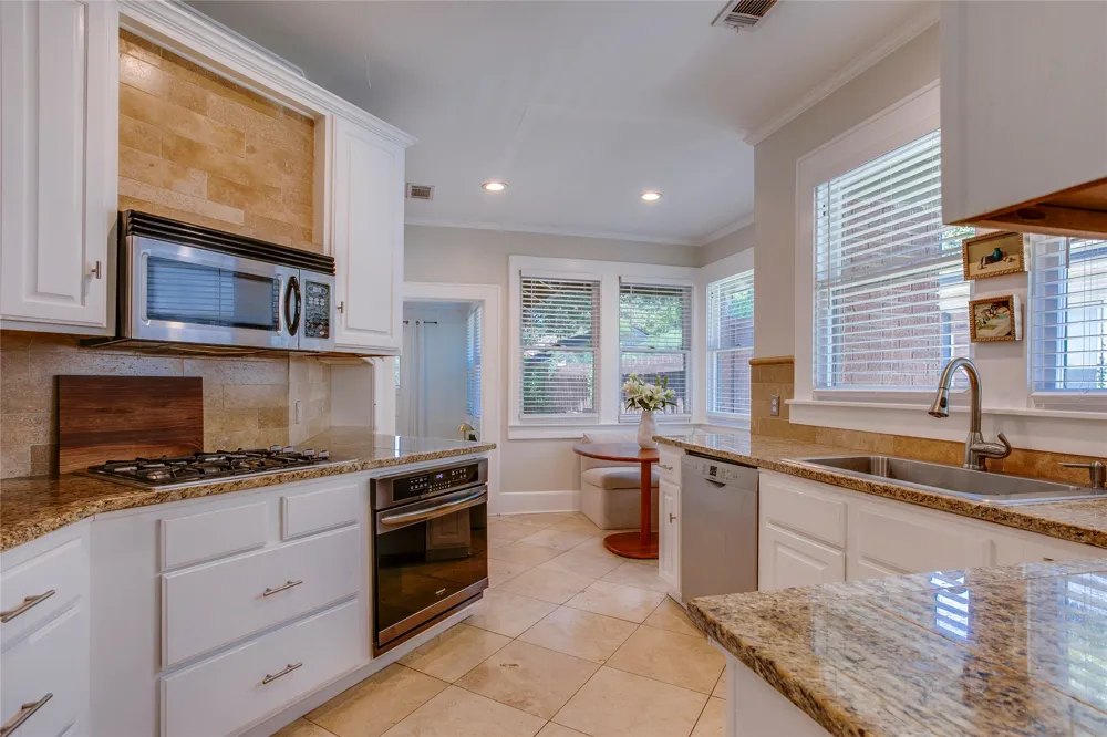 623 Montclair Avenue Dallas, TX 75208