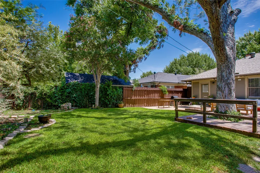 623 Montclair Avenue Dallas, TX 75208