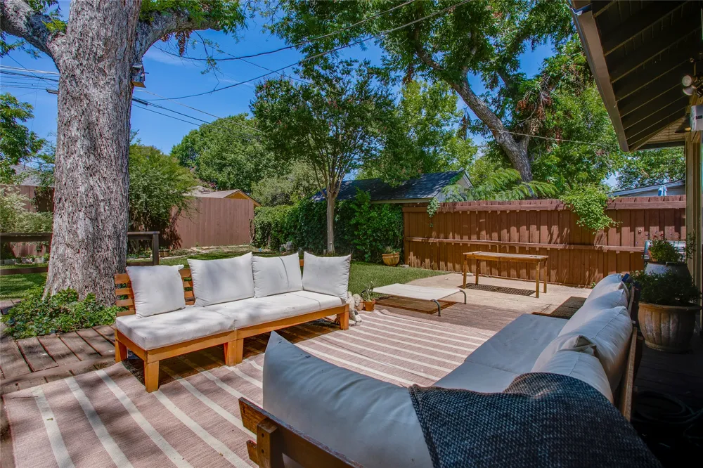 623 Montclair Avenue Dallas, TX 75208