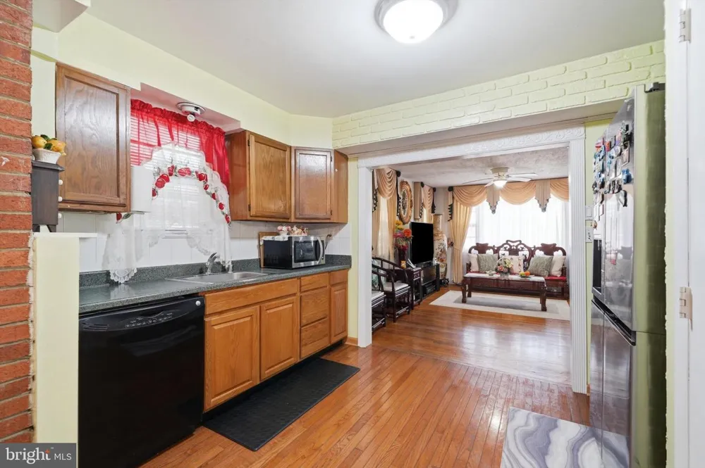 6600 LIVINGSTON ROAD Oxon Hill, MD 20745