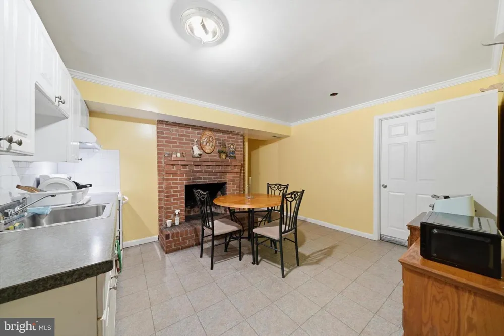 6600 LIVINGSTON ROAD Oxon Hill, MD 20745