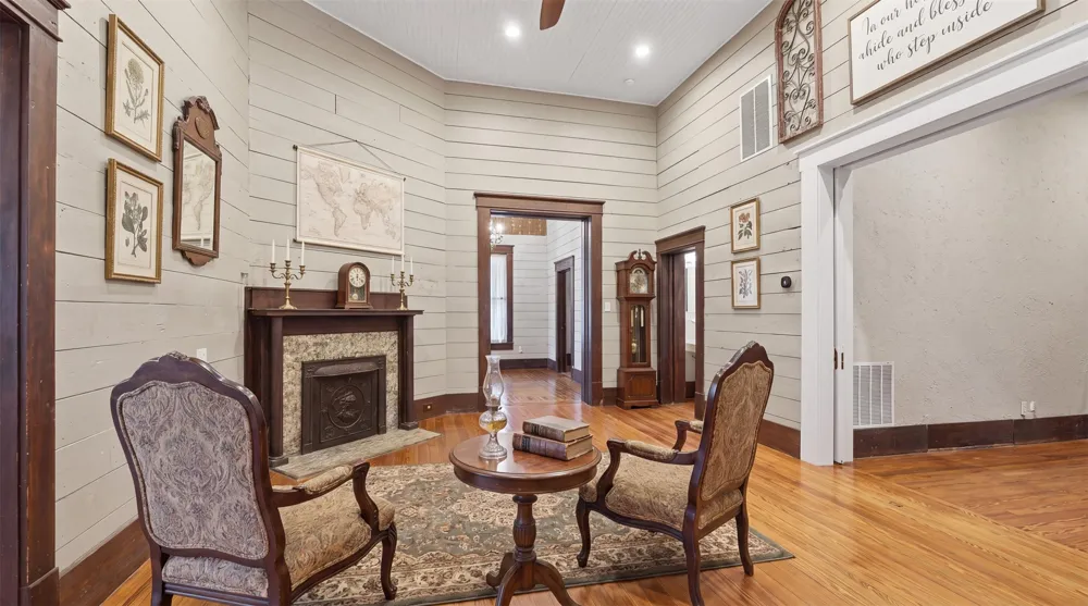 604 Saint Michael Street Gonzales, TX 78629