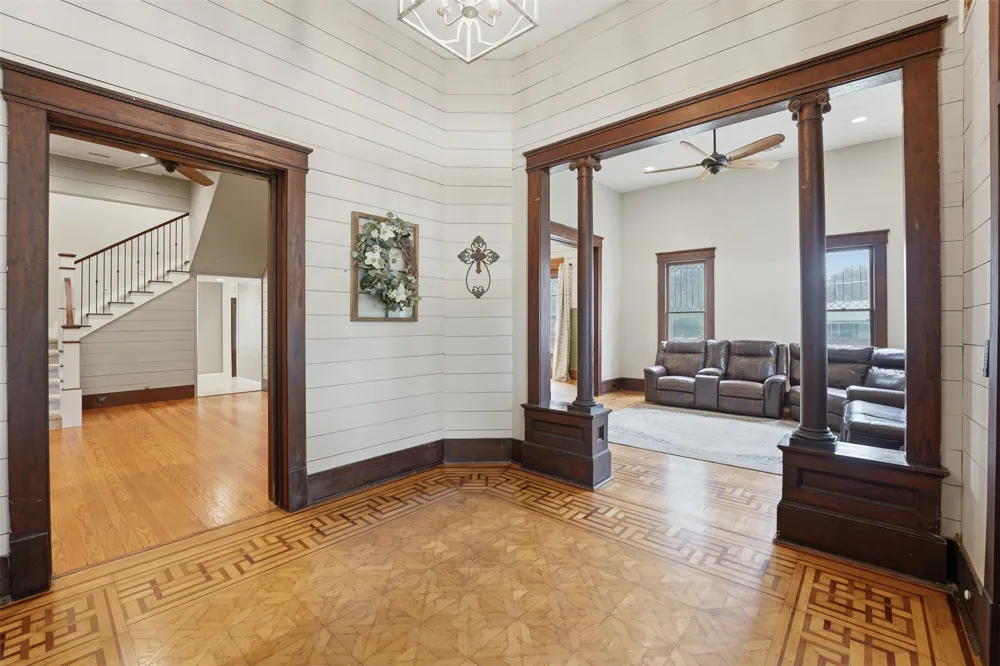 604 Saint Michael Street Gonzales, TX 78629