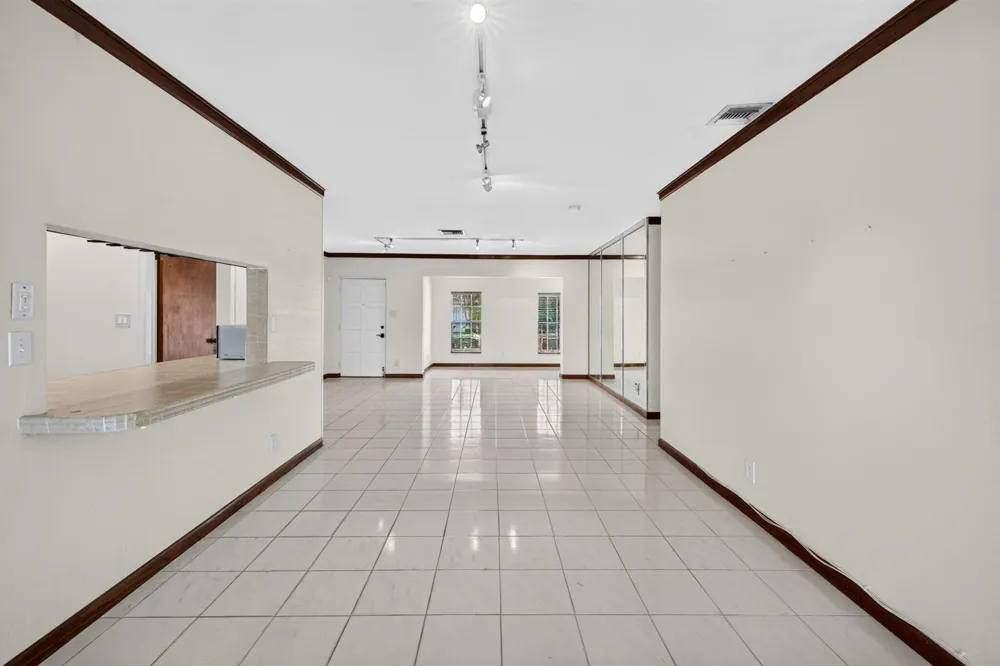 2060 Tropic Isle Lauderdale By The Sea, FL 33062