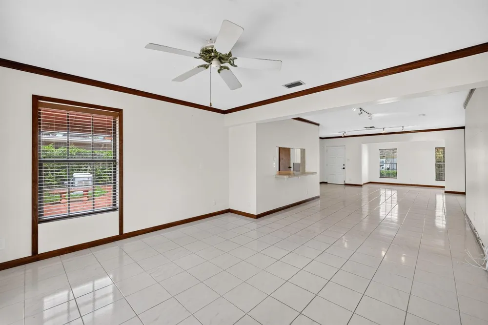 2060 Tropic Isle Lauderdale By The Sea, FL 33062