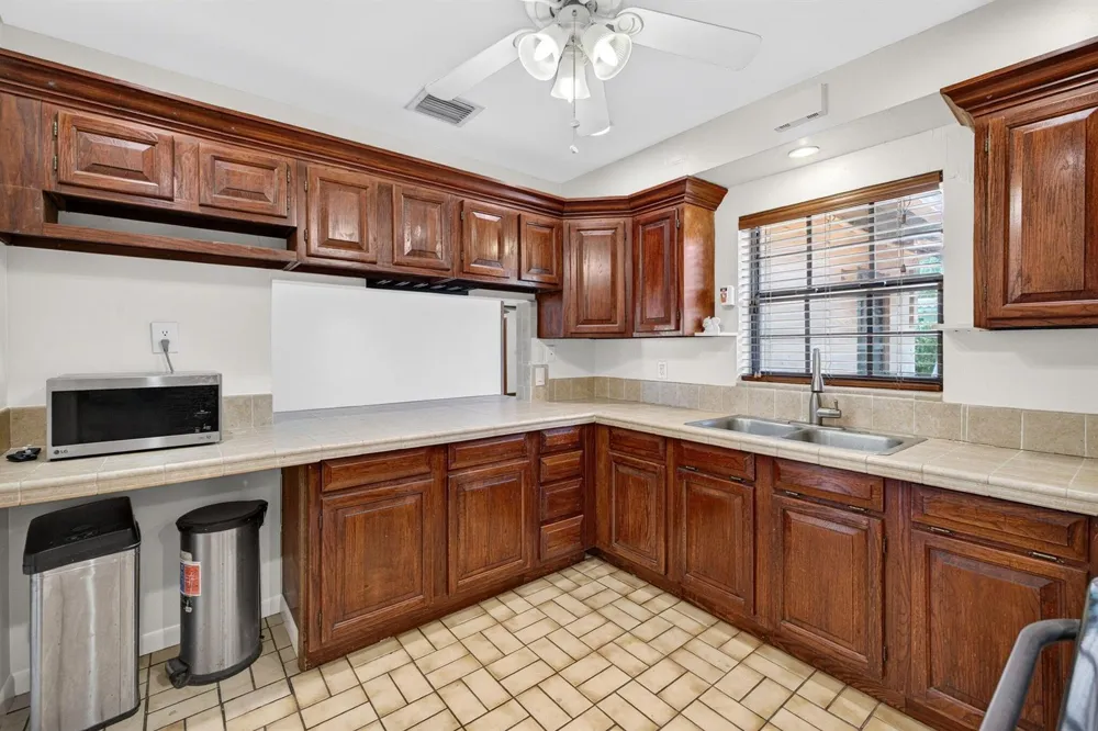 2060 Tropic Isle Lauderdale By The Sea, FL 33062