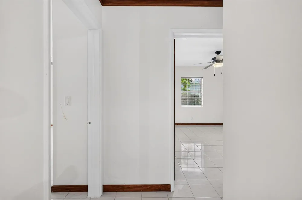 2060 Tropic Isle Lauderdale By The Sea, FL 33062