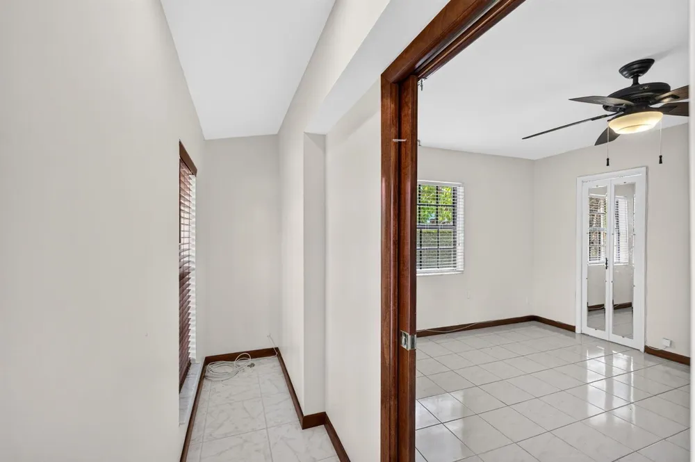 2060 Tropic Isle Lauderdale By The Sea, FL 33062