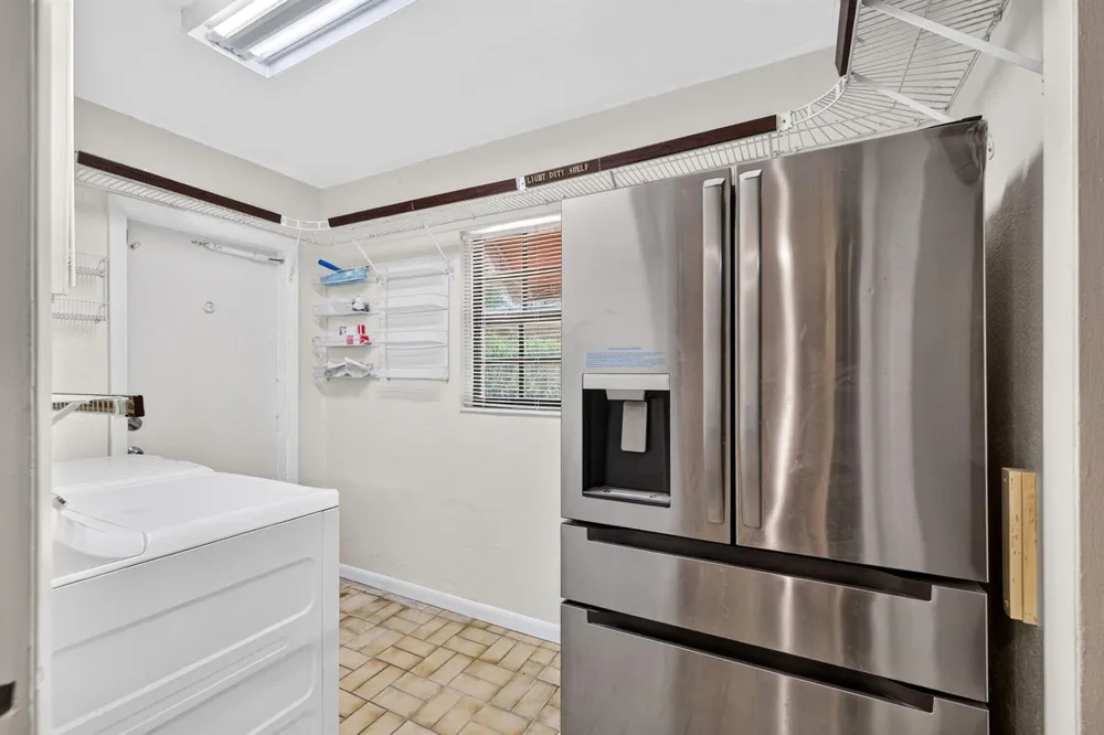 2060 Tropic Isle Lauderdale By The Sea, FL 33062