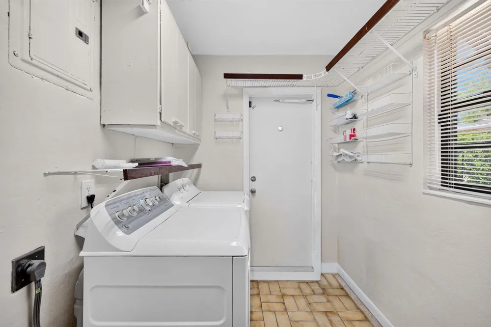 2060 Tropic Isle Lauderdale By The Sea, FL 33062