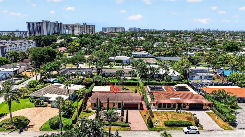 2060 Tropic Isle Lauderdale By The Sea, FL 33062