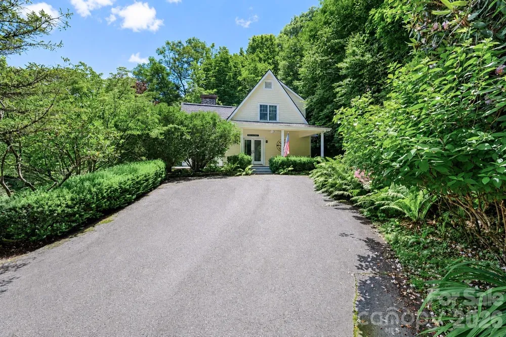 315 Green Hill Woods Blowing Rock, NC 28605