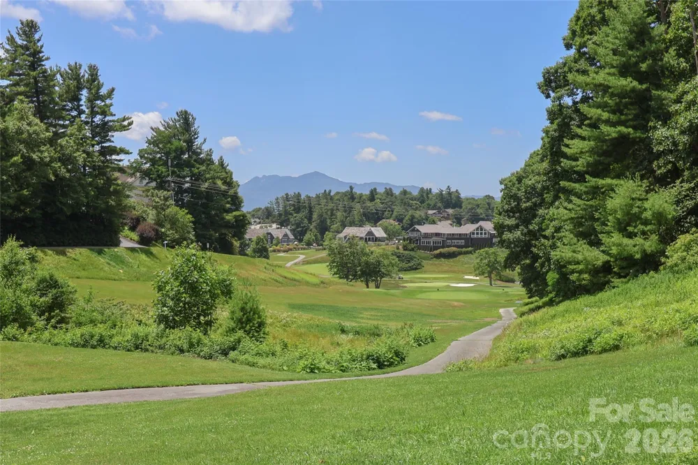 315 Green Hill Woods Blowing Rock, NC 28605