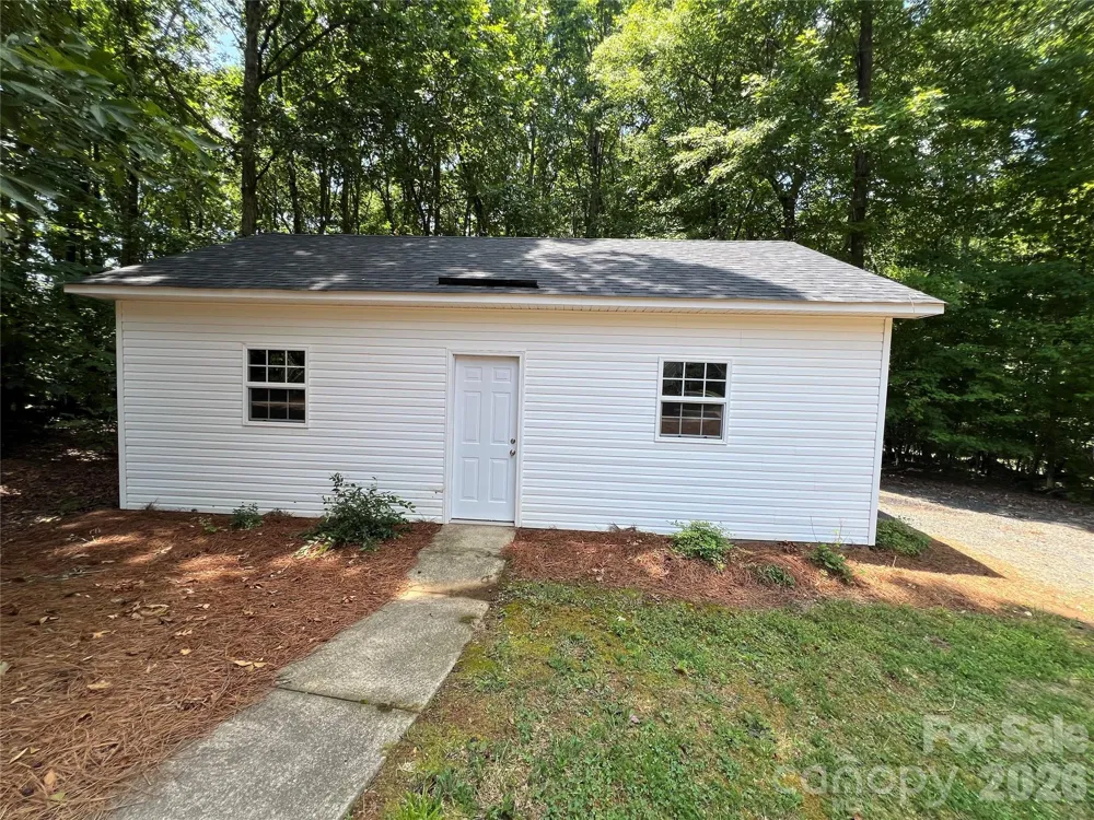 245 Jermane Road New London, NC 28127