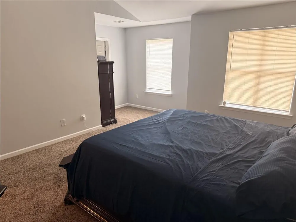 6229 Hickory Lane Circle Union City, GA 30291