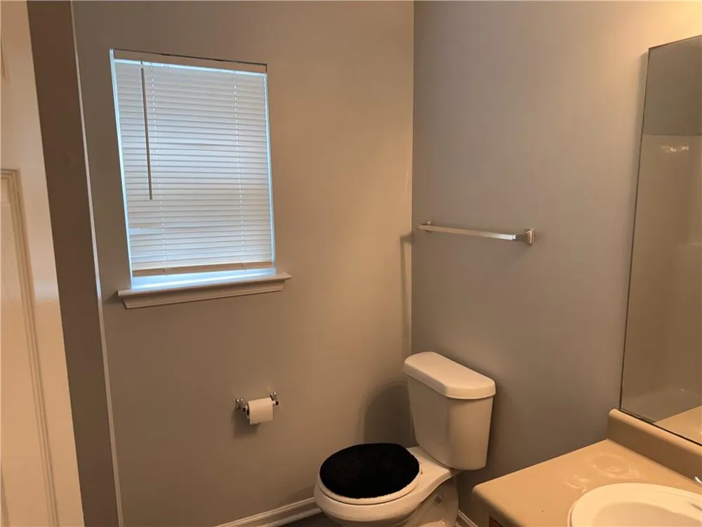 6229 Hickory Lane Circle Union City, GA 30291