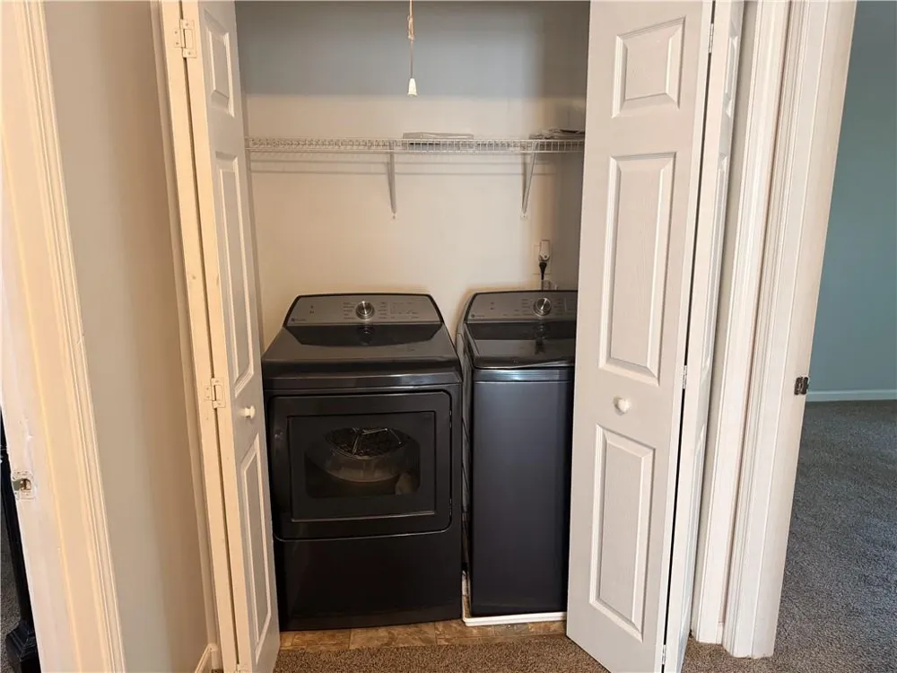 6229 Hickory Lane Circle Union City, GA 30291