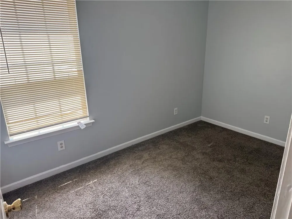 6229 Hickory Lane Circle Union City, GA 30291