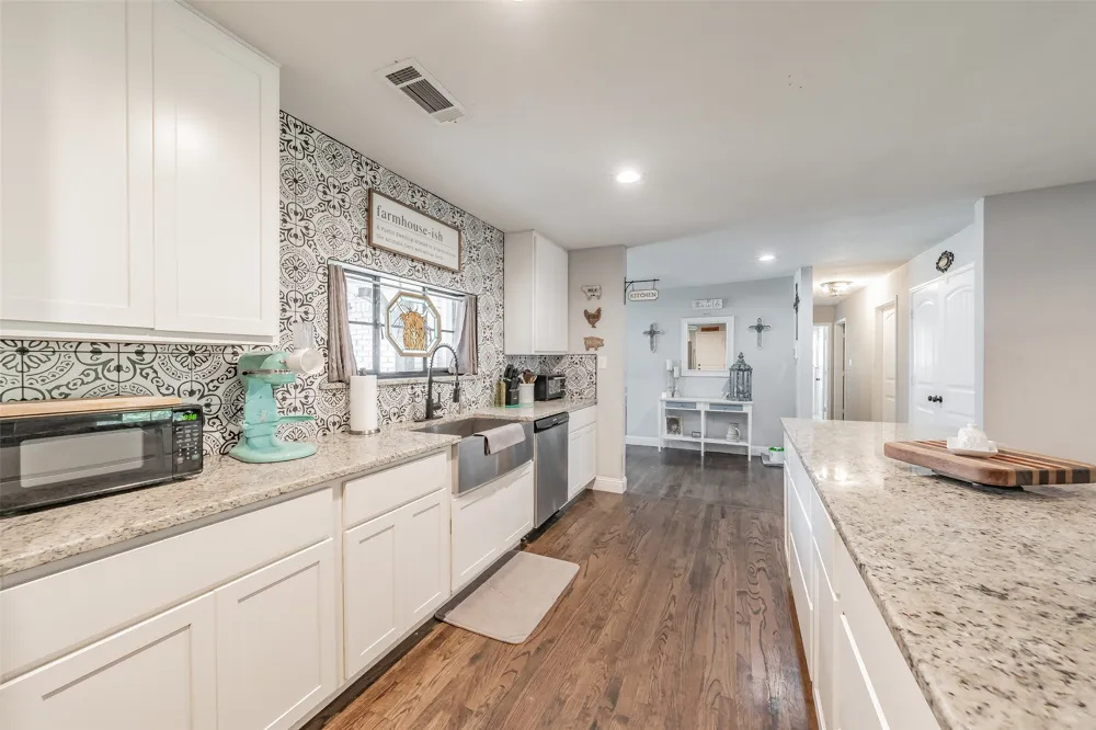 3209 Crites Street Richland Hills, TX 76118