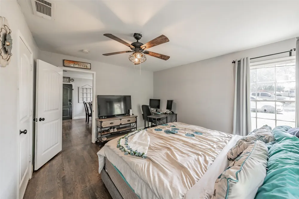 3209 Crites Street Richland Hills, TX 76118