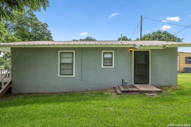 806 CLEN OAK PKWY Burnet, TX 78611