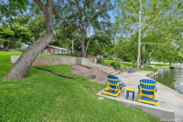 806 CLEN OAK PKWY Burnet, TX 78611
