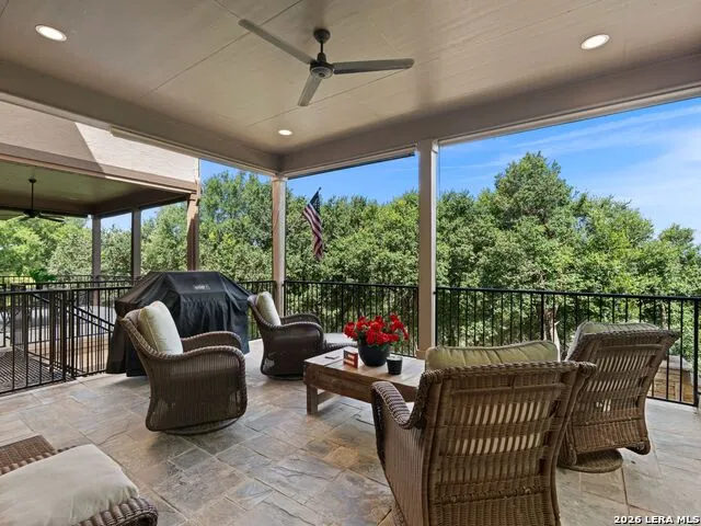 1033 Gruene Rd New Braunfels, TX 78130