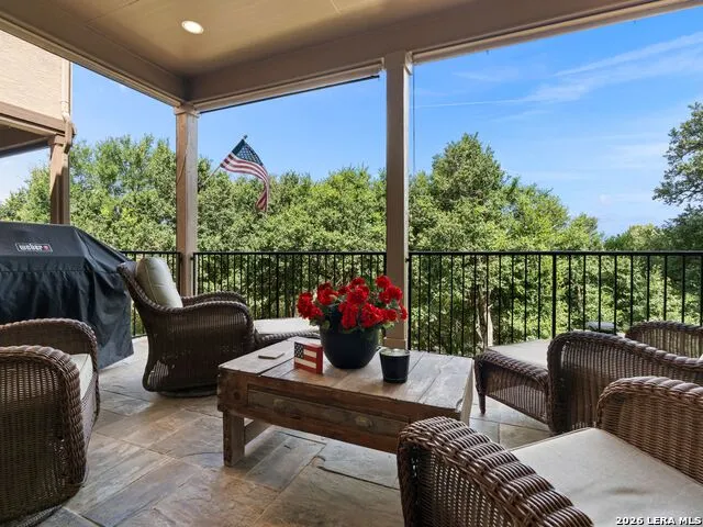 1033 Gruene Rd New Braunfels, TX 78130