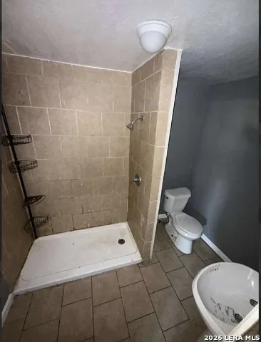 2210 MARTIN LUTHER KING DR San Antonio, TX 78203