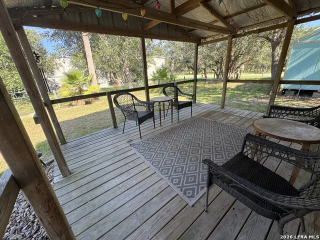 604 Steart St Rockport, TX 78382