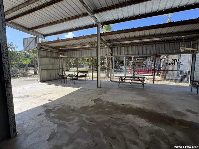 604 Steart St Rockport, TX 78382