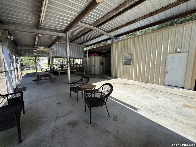 604 Steart St Rockport, TX 78382