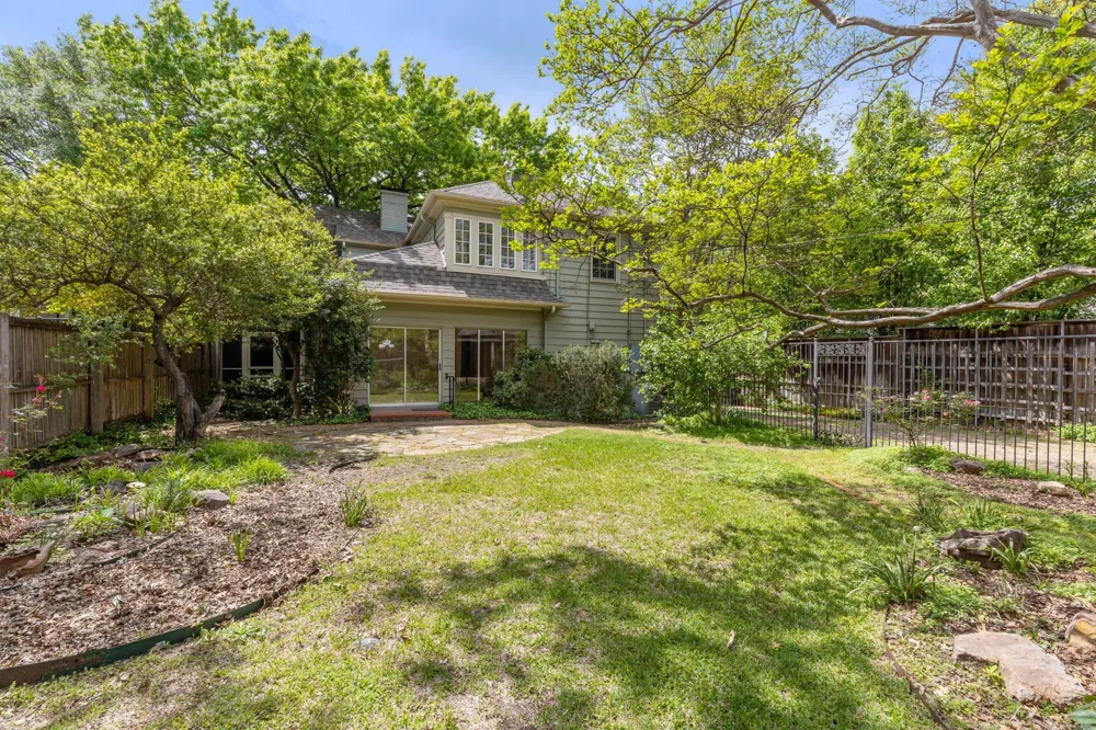 3860 Mockingbird Lane Highland Park, TX 75205