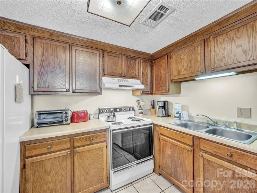 303 Sugar Top Drive #2716 Sugar Mountain, NC 28604