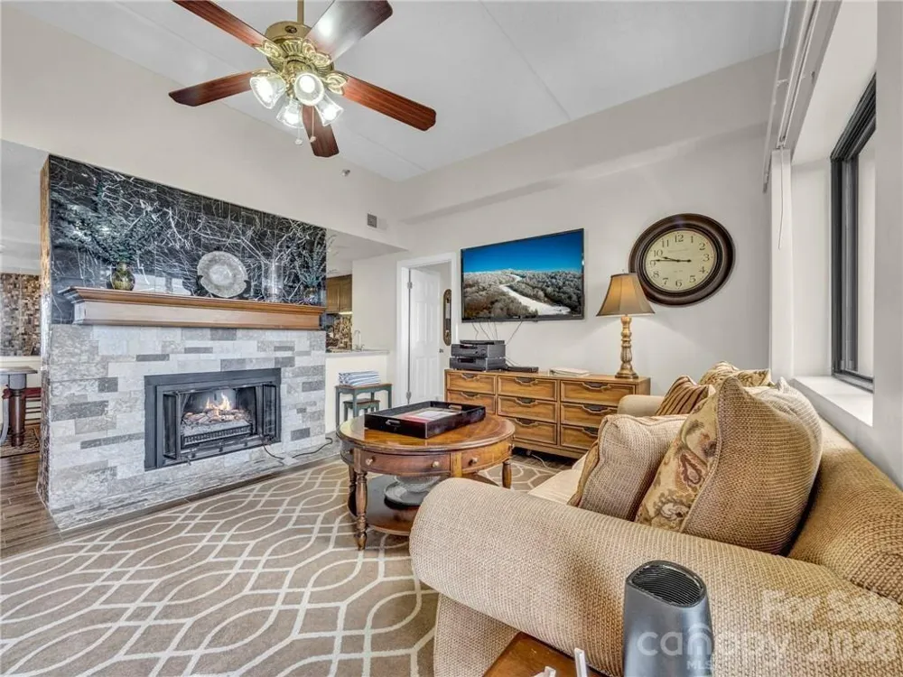 303 Sugar Top Drive #2816 Sugar Mountain, NC 28604