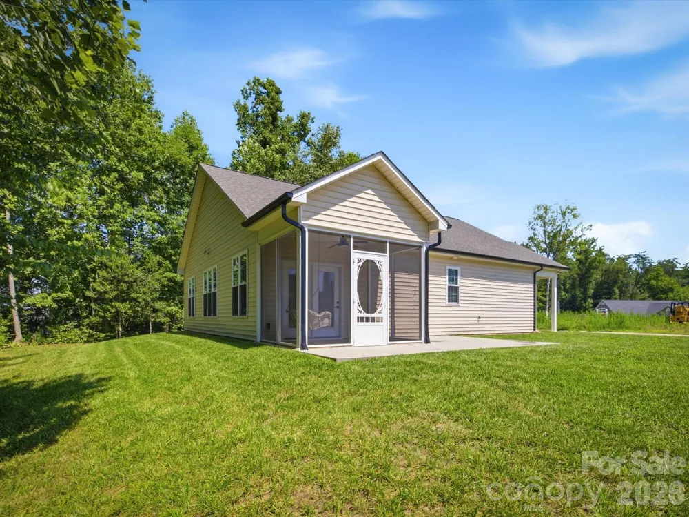 196 Eagles Landing #31 Morganton, NC 28655