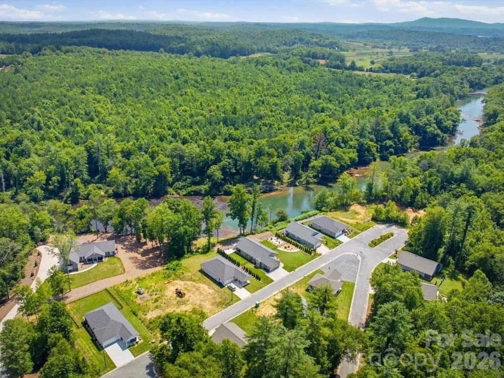 196 Eagles Landing #31 Morganton, NC 28655