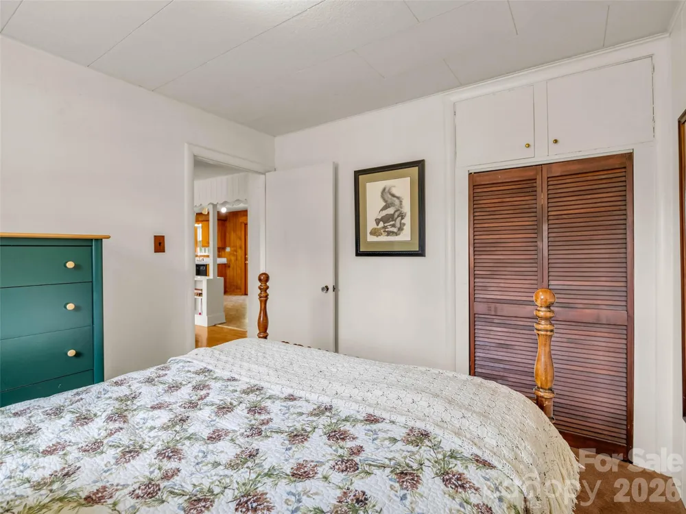 215 Varden Place Swannanoa, NC 28778
