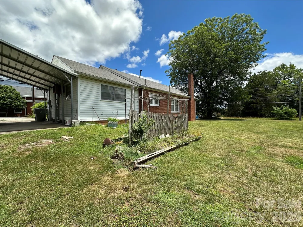 502 Connelly Springs Road SW Lenoir, NC 28645