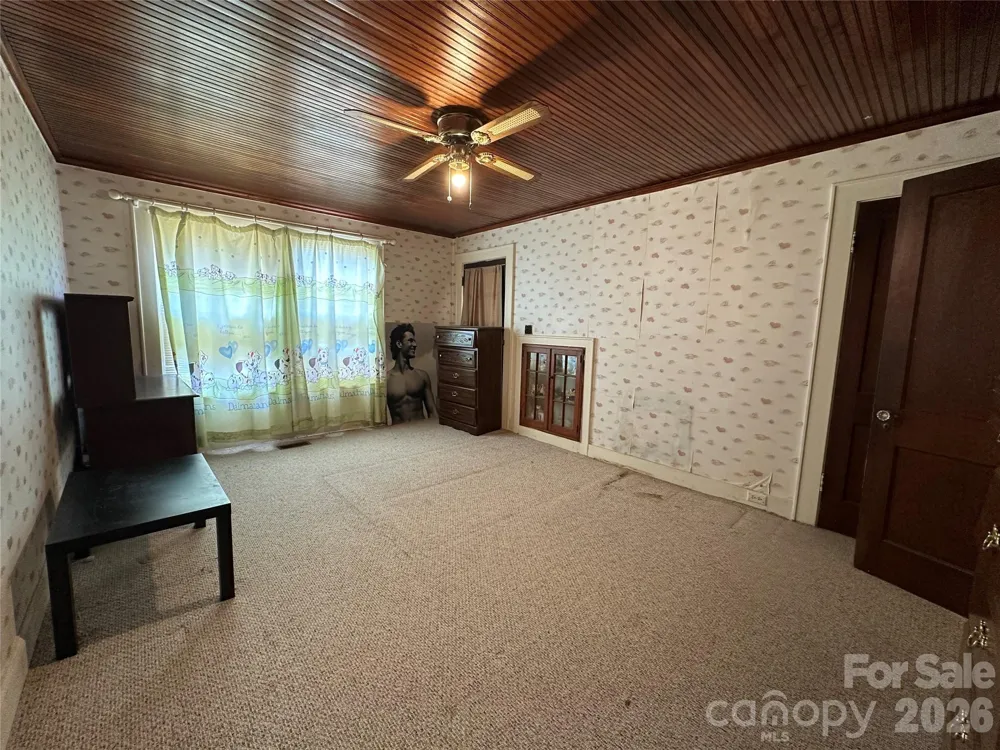 502 Connelly Springs Road SW Lenoir, NC 28645