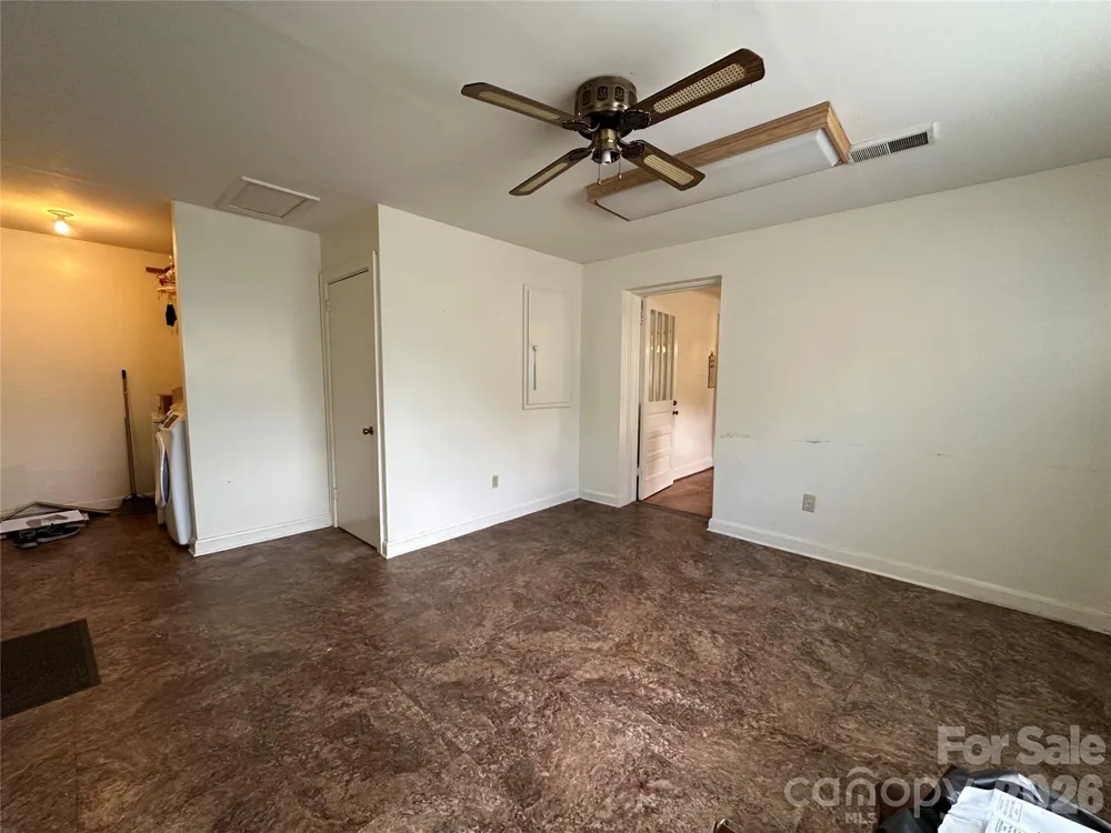 502 Connelly Springs Road SW Lenoir, NC 28645