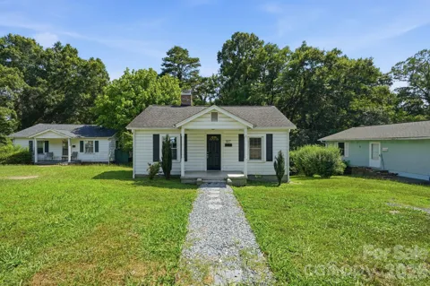 307 Clay Street