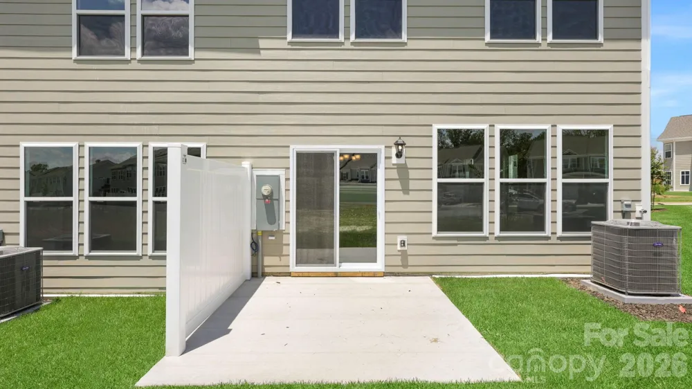 403 Creekview Road Hendersonville, NC 28792