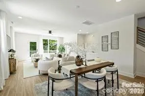 3007 Yada Lane Charlotte, NC 28208
