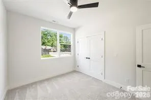 3007 Yada Lane Charlotte, NC 28208